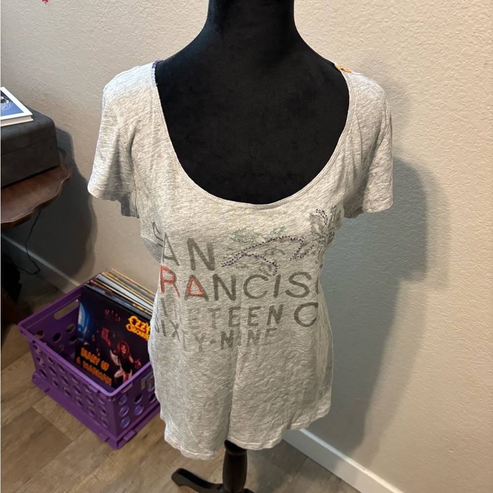 Gap large tee in light gray